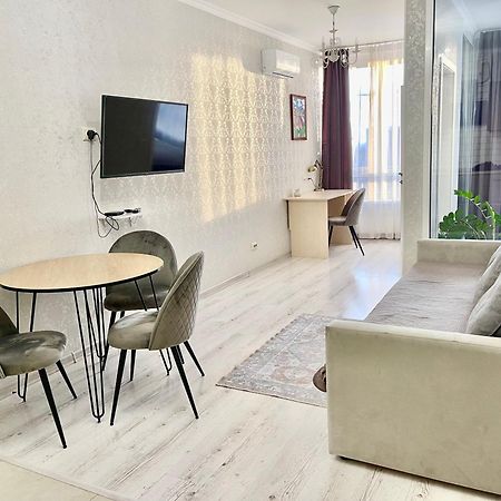 Жк Славутич Апарти Apartment Kiev Bagian luar foto